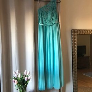 Beach wedding guest dress